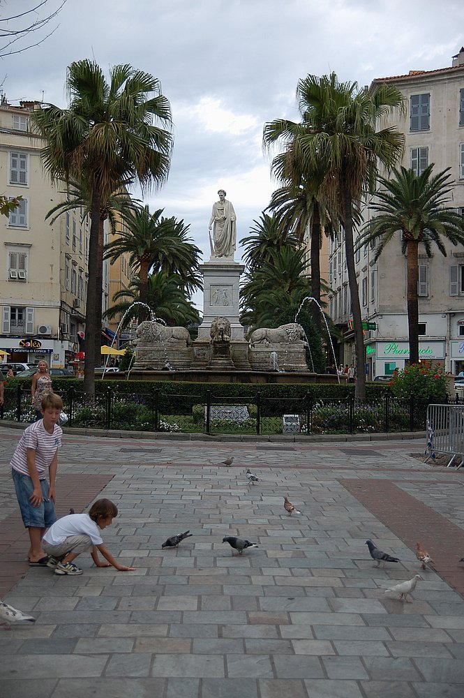 Ajaccio, Place Foch.JPG